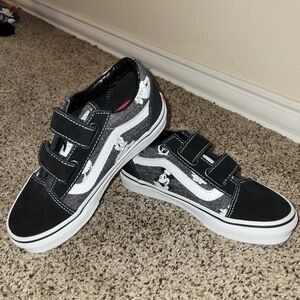 Vans Disney 100 Shoes sz 1